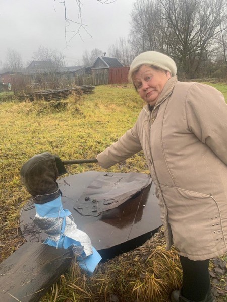 Загнанные в средневековье россияне попросили Путина их расстрелять