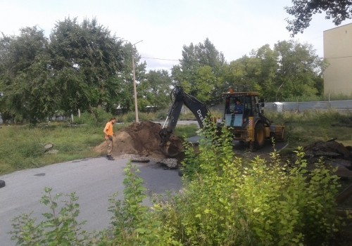 Авдошины все-таки «отжали» картодром у Ленинградского моста: для Омска он потерян окончательно Авдошины все-таки «отжали» картодром у Ленинградского моста: для Омска он потерян окончательно