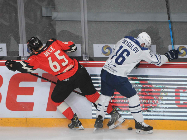 «Авангард» - «Динамо» Москва 4:3. Послематчевая пресс-конференция (ВИДЕО)
«Авангард» - «Динамо» Москва 4:3. Послематчевая пресс-конференция (ВИДЕО)