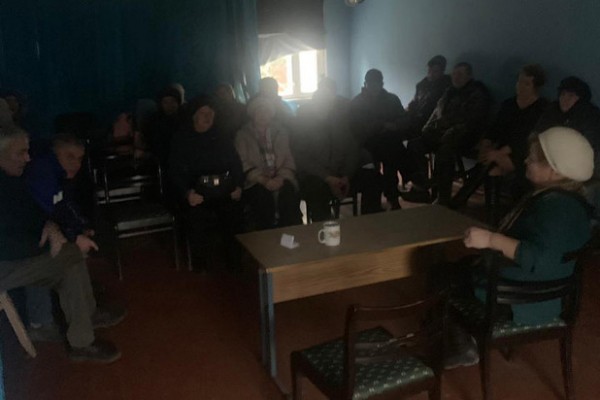 Загнанные в средневековье россияне попросили Путина их расстрелять