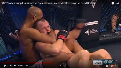 Александр Шлеменко одолел американца Бранча Александр Шлеменко одолел американца Бранча