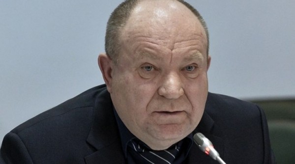 Владимир Максимов