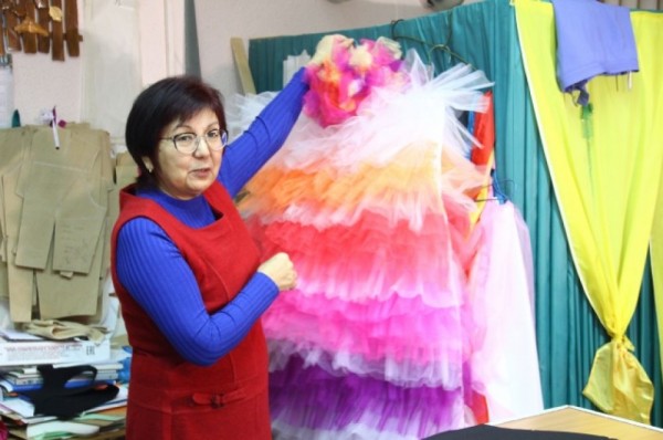 В Омске сшили костюмы для главного новогоднего шоу на Театральной площади