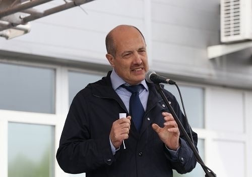 Они, олигарх Валерий Николаевич и его Трудовой Коллектив, оказывается, просто ВОЛНУЮТСЯ