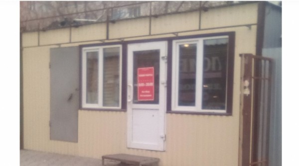 Омскую лавку заподозрили в продаже собачатины - фото