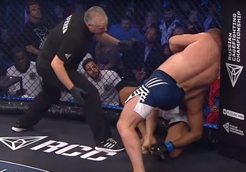 Александр Шлеменко одолел американца Бранча Александр Шлеменко одолел американца Бранча