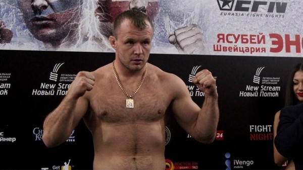 Боец из&nbsp;Омска победил американца Бранча 