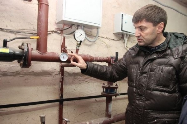 Ледяной сезон в Омском регионе. Почему отопление есть не у всех