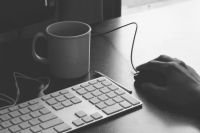 Омских предпенсионеров бесплатно обучают IT-технологиям