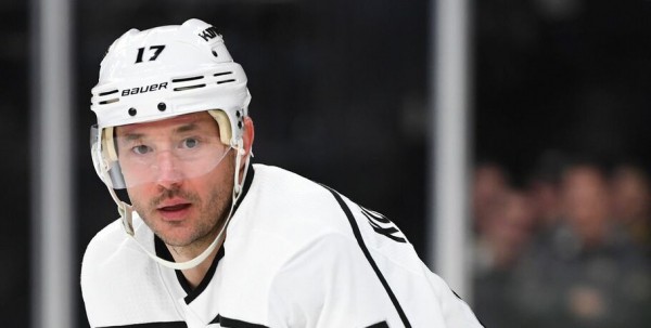 Эксперт: "При переходе Ковальчука в "Авангард" клуб откажется от легионера"