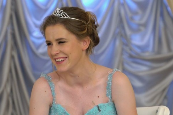 Омской «пацанке» подарили сертификат на обучение в вузе Москвы Омской «пацанке» подарили сертификат на обучение в вузе Москвы