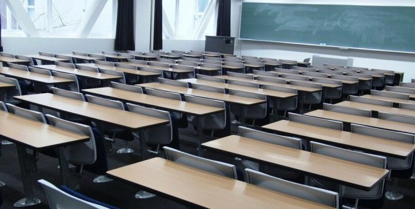 В омской школе № 94 прошла эвакуация