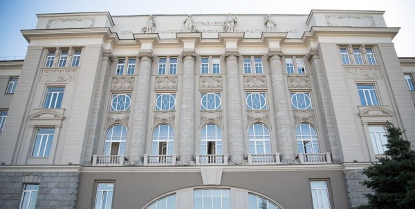 Рособрнадзор вернул ОмГУПСу аккредитацию Рособрнадзор вернул ОмГУПСу аккредитацию