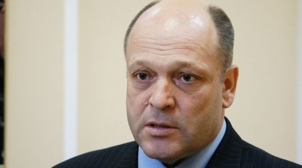 Казимиров назвал омичей иждивенцами из-за неубранного снега