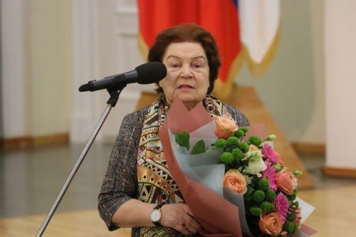 Бывшие и нынешние: Горсовет отпраздновал юбилей и принял поздравления