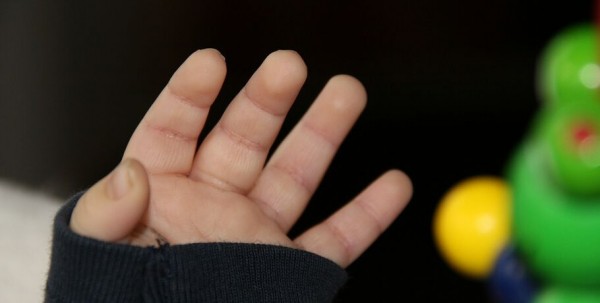 Омичка, дочь которой выпала из окна, заплатит 100 тысяч рублей Омичка, дочь которой выпала из окна, заплатит 100 тысяч рублей