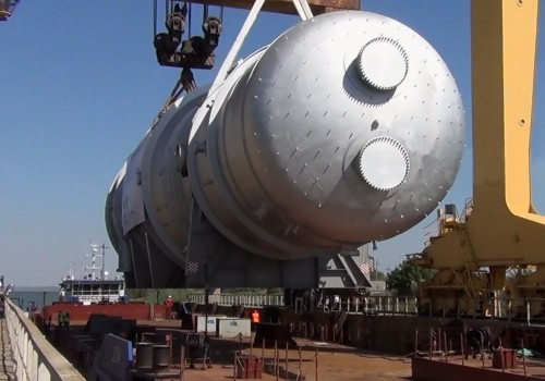 Омские ученые, оказывается, придумали катализаторы для 10 российских нефтезаводов