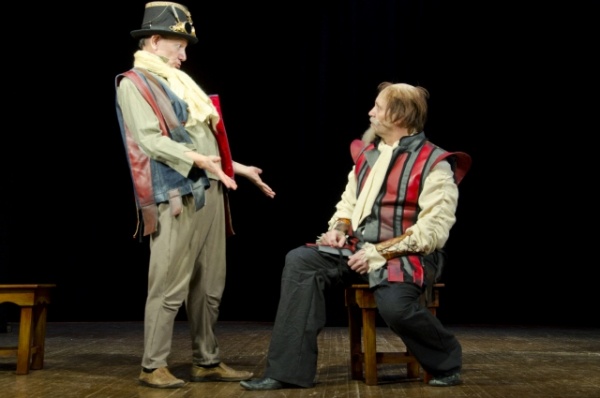 Месье Гарпагон и его дети. Сергей Оленберг поставил мольеровского «Скупого» Месье Гарпагон и его дети. Сергей Оленберг поставил мольеровского «Скупого»