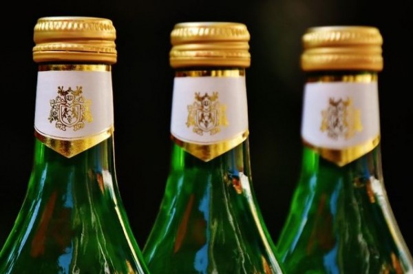 В преддверии Нового года Омск избавляют от алкогольного фальсификата В преддверии Нового года Омск избавляют от алкогольного фальсификата