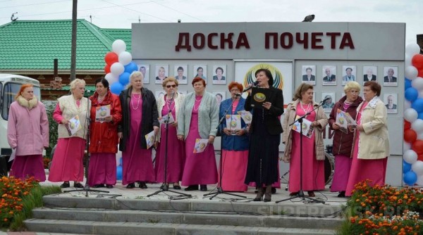 Нежинский геронтологический центр Омска встретил 50-летие