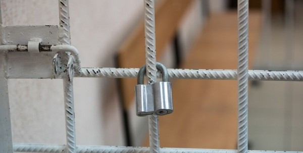 В Омске начнут судить фотографа, обвиняемого в развращении детей В Омске начнут судить фотографа, обвиняемого в развращении детей