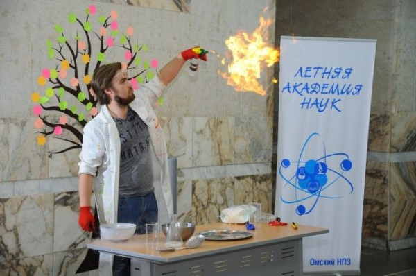 Омичи примут участие в акции «Открытая лабораторная» в День науки