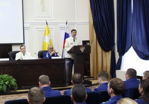 Лоренц приступил к работе в прокуратуре Ставрополья Лоренц приступил к работе в прокуратуре Ставрополья