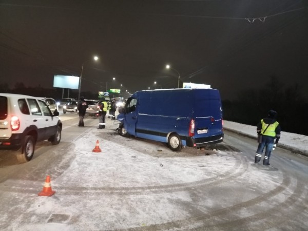 При столкновении у Ленинградского моста погиб мужчина При столкновении у Ленинградского моста погиб мужчина