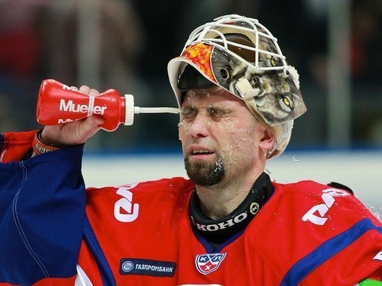 Названы победители хоккейного турнира памяти Александра Вьюхина