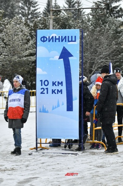 Рождественский полумарафон прошёл в Омске в 29-й раз