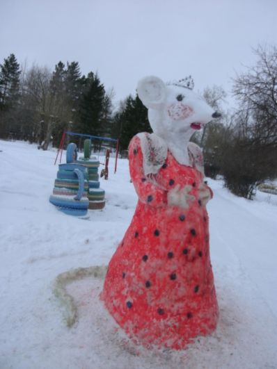 В Омске стартовала массовая лепка снеговиков В Омске стартовала массовая лепка снеговиков