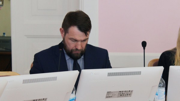 Омская налоговая ликвидирует бывшую компанию депутата ОГС Гуселетова Омская налоговая ликвидирует бывшую компанию депутата ОГС Гуселетова