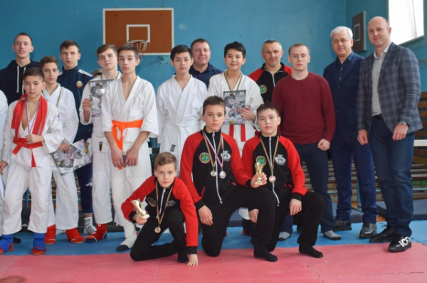 В Омске прошёл детский спортивный праздник, посвящённый 90-летию ВДВ