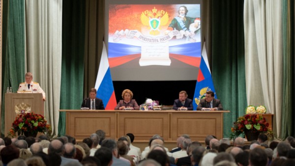 Чайка и «Волга». Что значит уход Виктора Гриня из генпрокуратуры РФ для Омска? 