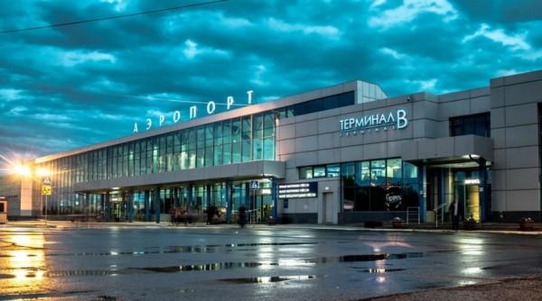 В аэропорту Омска отменили шесть рейсов на 1 января В аэропорту Омска отменили шесть рейсов на 1 января