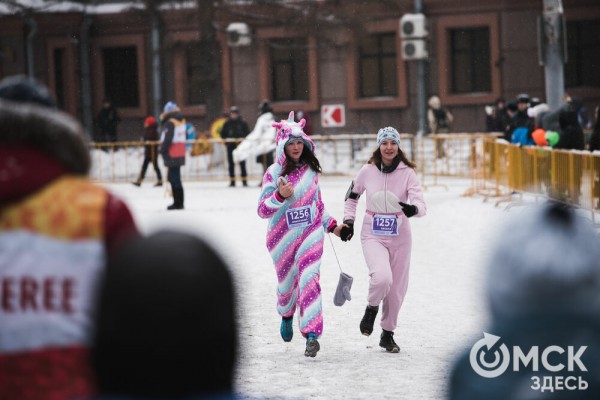 Победителями 29-го Рождественского полумарафона стали Михаил Кульков и Мария Дружина