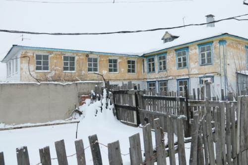 Руины и тлен: корреспонденты БК55 прогулялись по заброшенным зданиям Омска