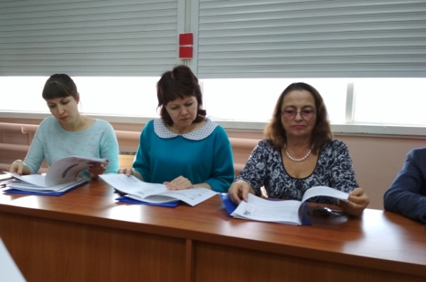 Отказываемся от прибыли? Омичи не хотят сортировать мусор дома