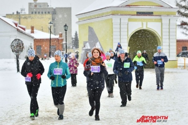 Рождественский полумарафон прошёл в Омске в 29-й раз