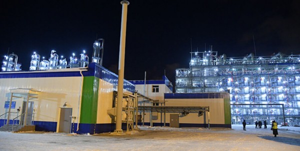 В Омске будут производить тонны фенола и ацетона