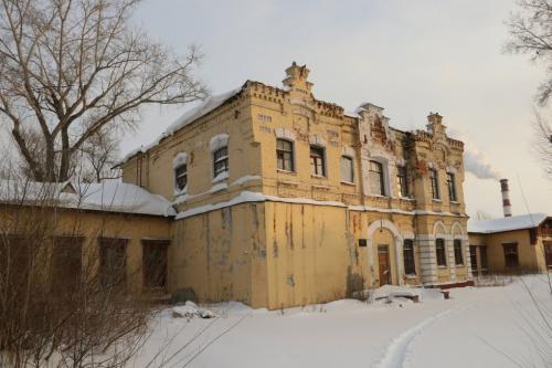 Руины и тлен: корреспонденты БК55 прогулялись по заброшенным зданиям Омска