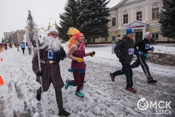 Победителями 29-го Рождественского полумарафона стали Михаил Кульков и Мария Дружина