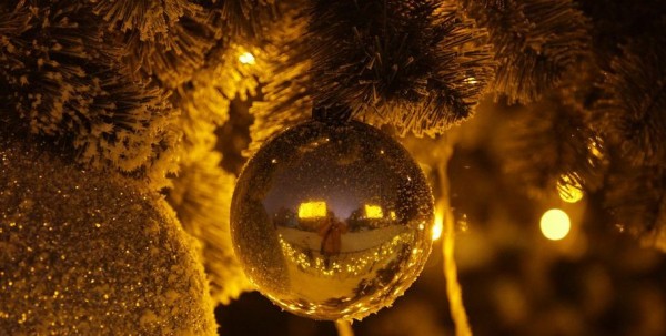 Видео фейерверков и новогоднего Омска с высоты птичьего полёта Видео фейерверков и новогоднего Омска с высоты птичьего полёта