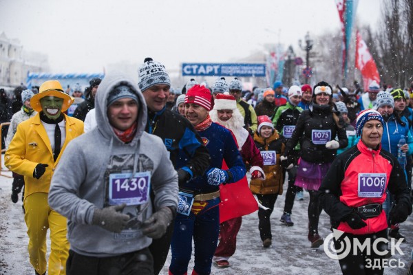 Победителями 29-го Рождественского полумарафона стали Михаил Кульков и Мария Дружина