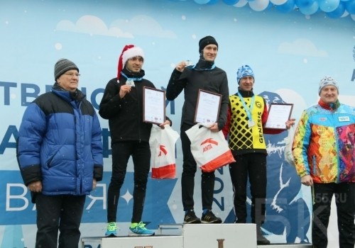 Рождественский полумарафон выиграли омичка и экс-омич