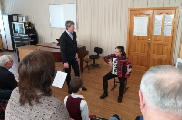 Жить, чтобы играть. Омской «Шебалинке» исполнилось 100 лет