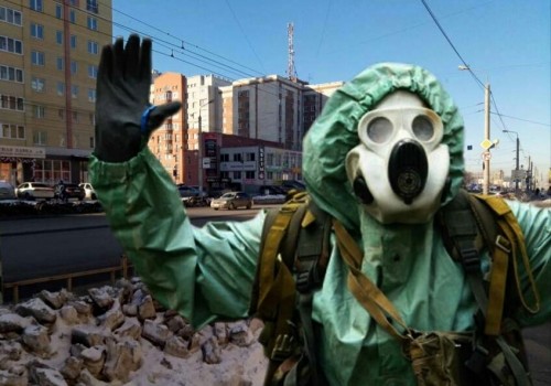 Власти рекомендуют омичам из-за новых выбросов не выходить на улицу Власти рекомендуют омичам из-за новых выбросов не выходить на улицу