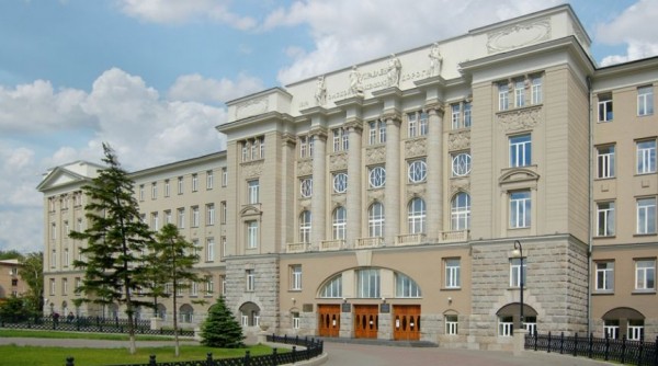 Студенты ОмГУПСа пойдут в армию с первого курса