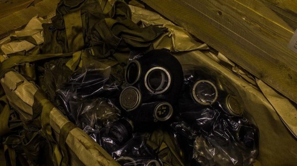 МЧС рекомендует омичам не выходить на улицу из-за выбросов