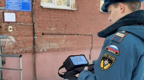 В МЧС посоветовали омичам не открывать окна и не выходить на улицу В МЧС посоветовали омичам не открывать окна и не выходить на улицу